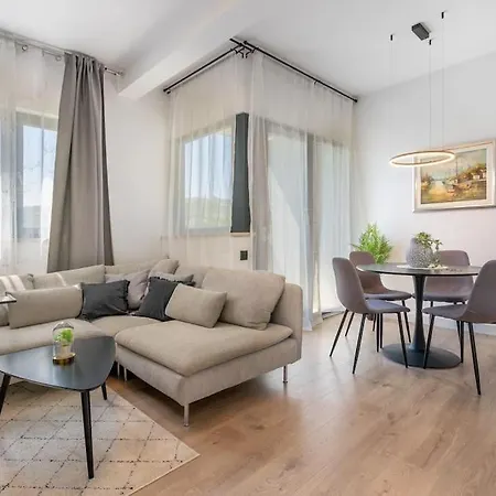Apartment 64 #2 *